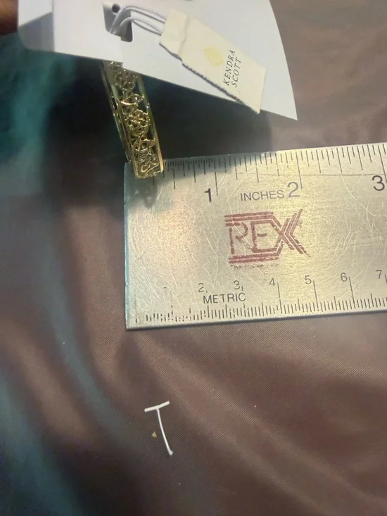 NWT Kendra Scott Kelly Hoop Earring, 14k Gold Plated Brass w/ Dustbag - Picture 8 of 9